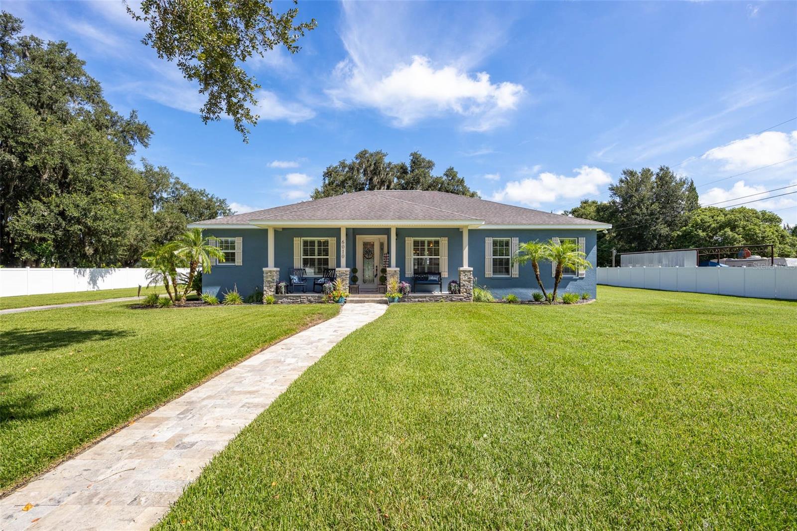 6010 Bob Head Rd, Plant City, FL 33565