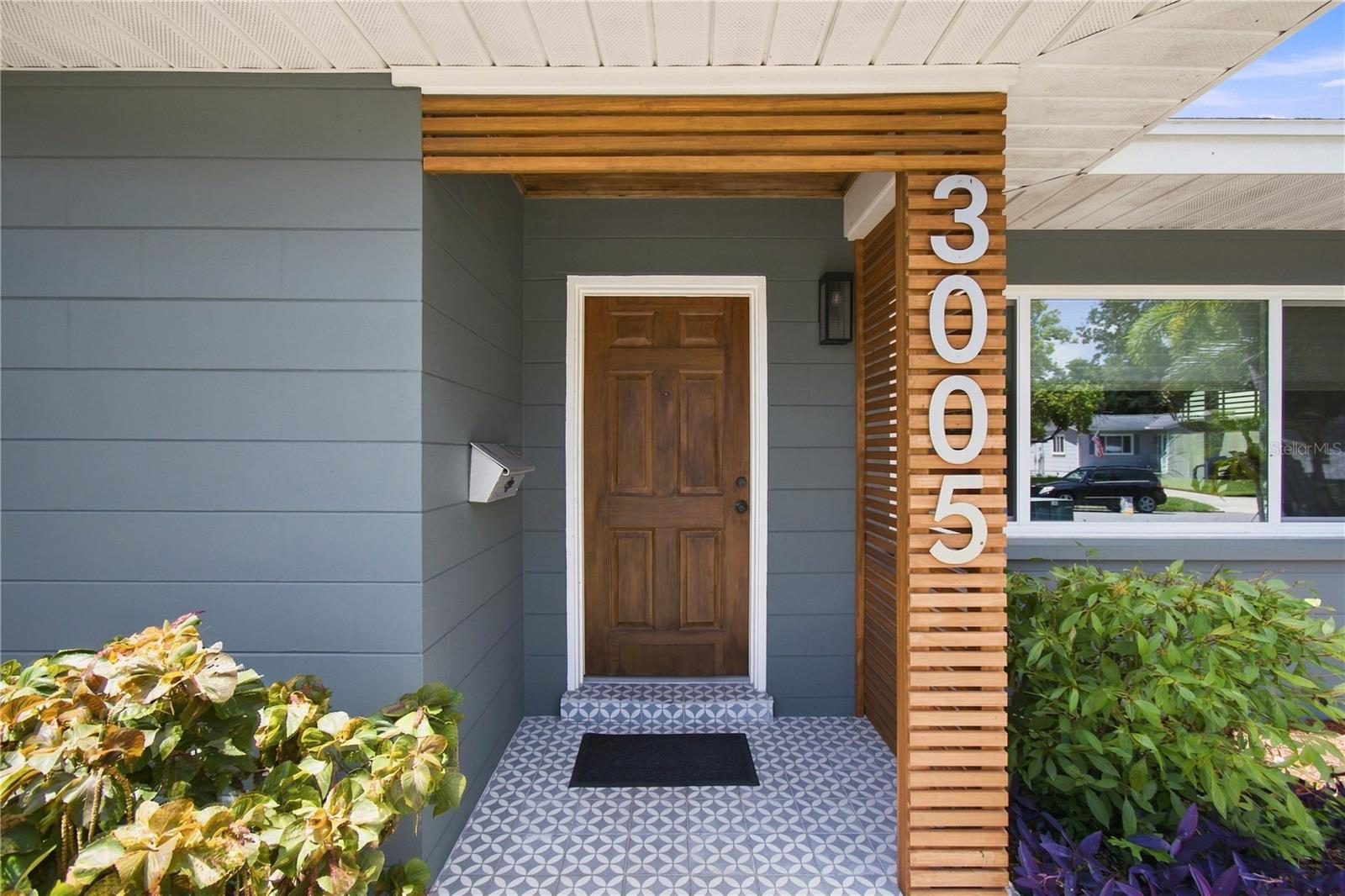 3005 10th Ave N, St Petersburg, FL 33713