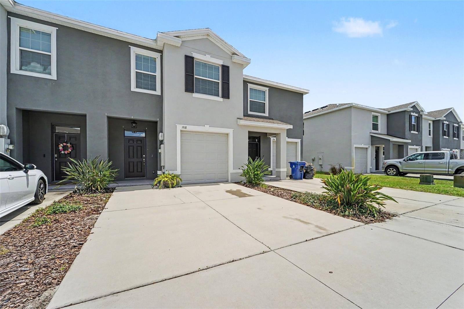 1918 Hovenweep Rd, Wesley Chapel, FL 33543