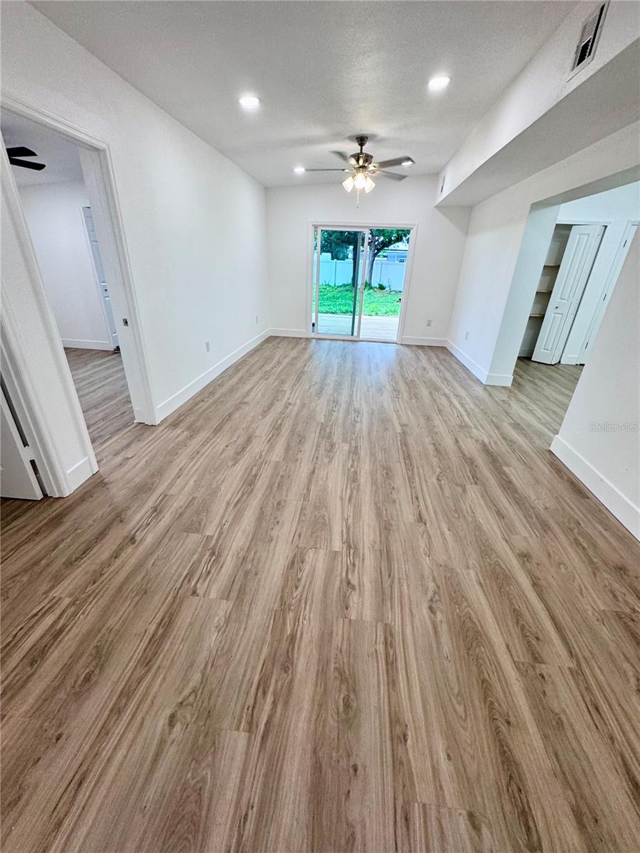 7913 Tidewater Trl, Tampa, FL 33619