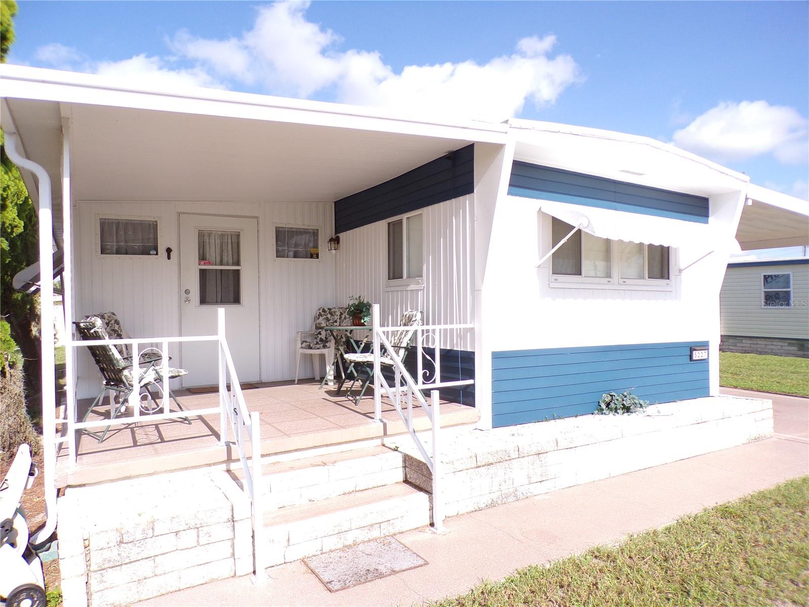 5227 Betty St, Zephyrhills, FL 33542