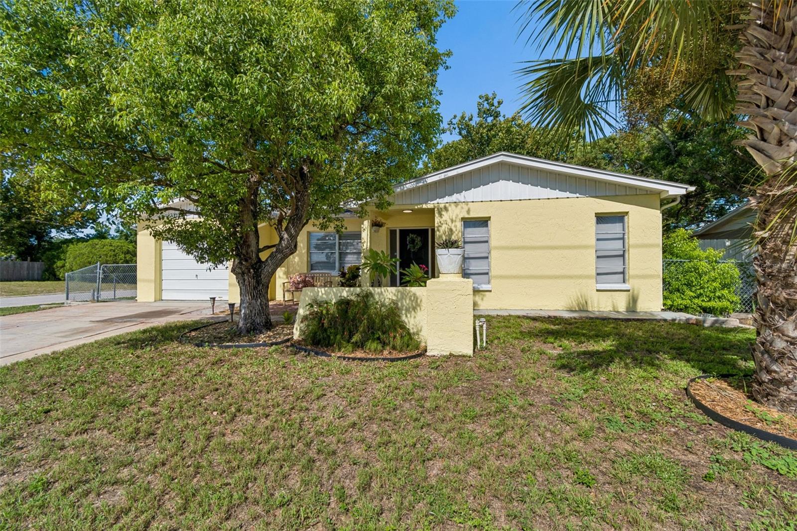 9631 Marlinton Ln, Port Richey, FL 34668