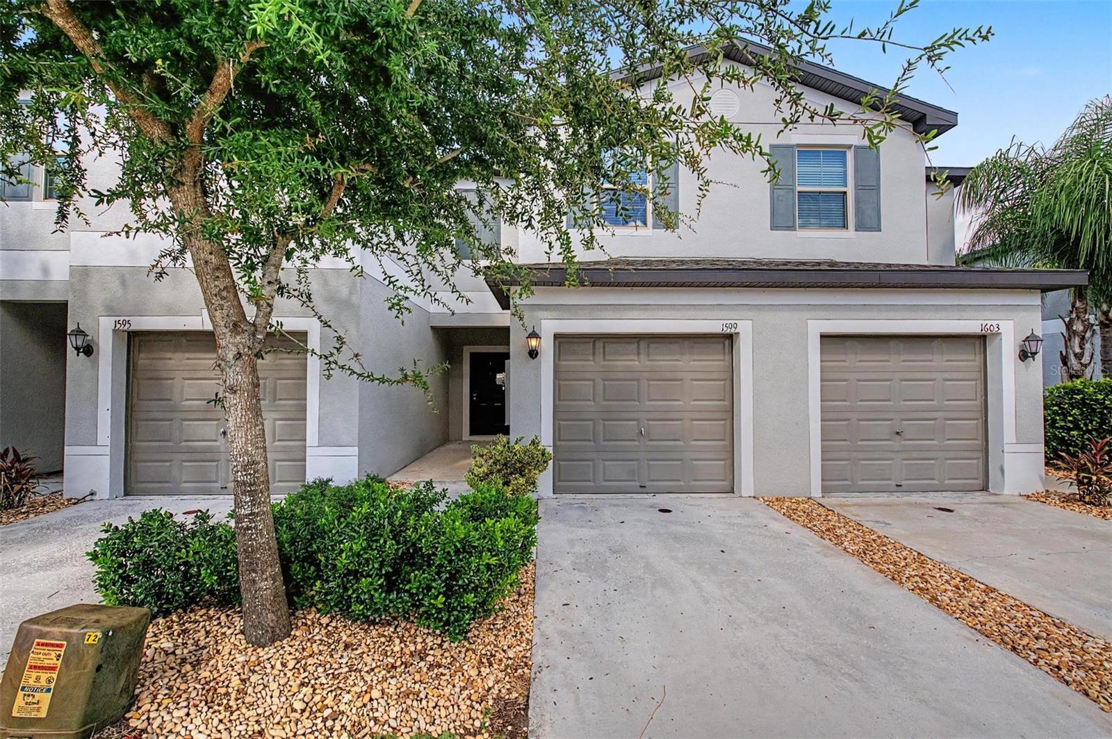 1599 Cassius St, Lutz, FL 33549