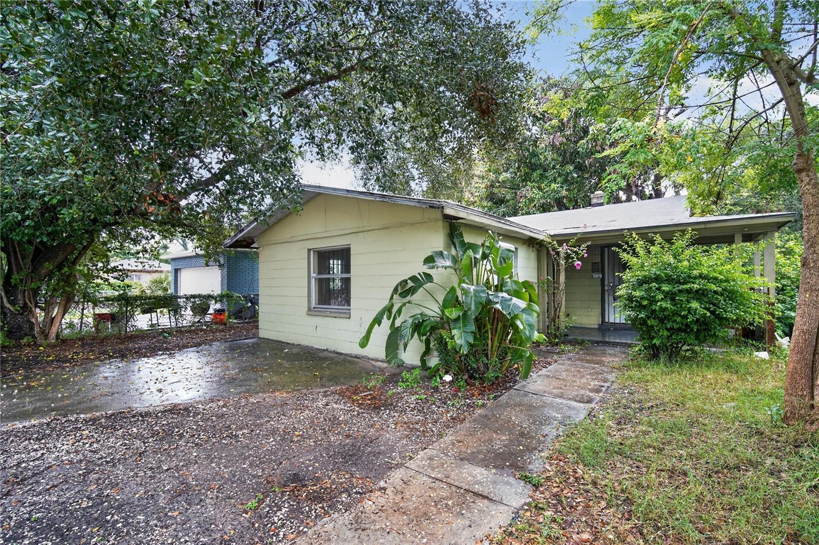3504 Lindell Ave, Tampa, FL 33610