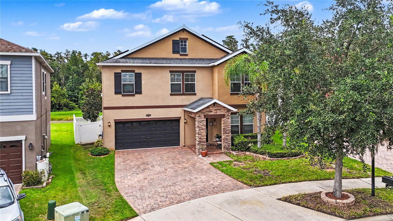 10704 Pegasus Valley Ct, Tampa, FL 33647