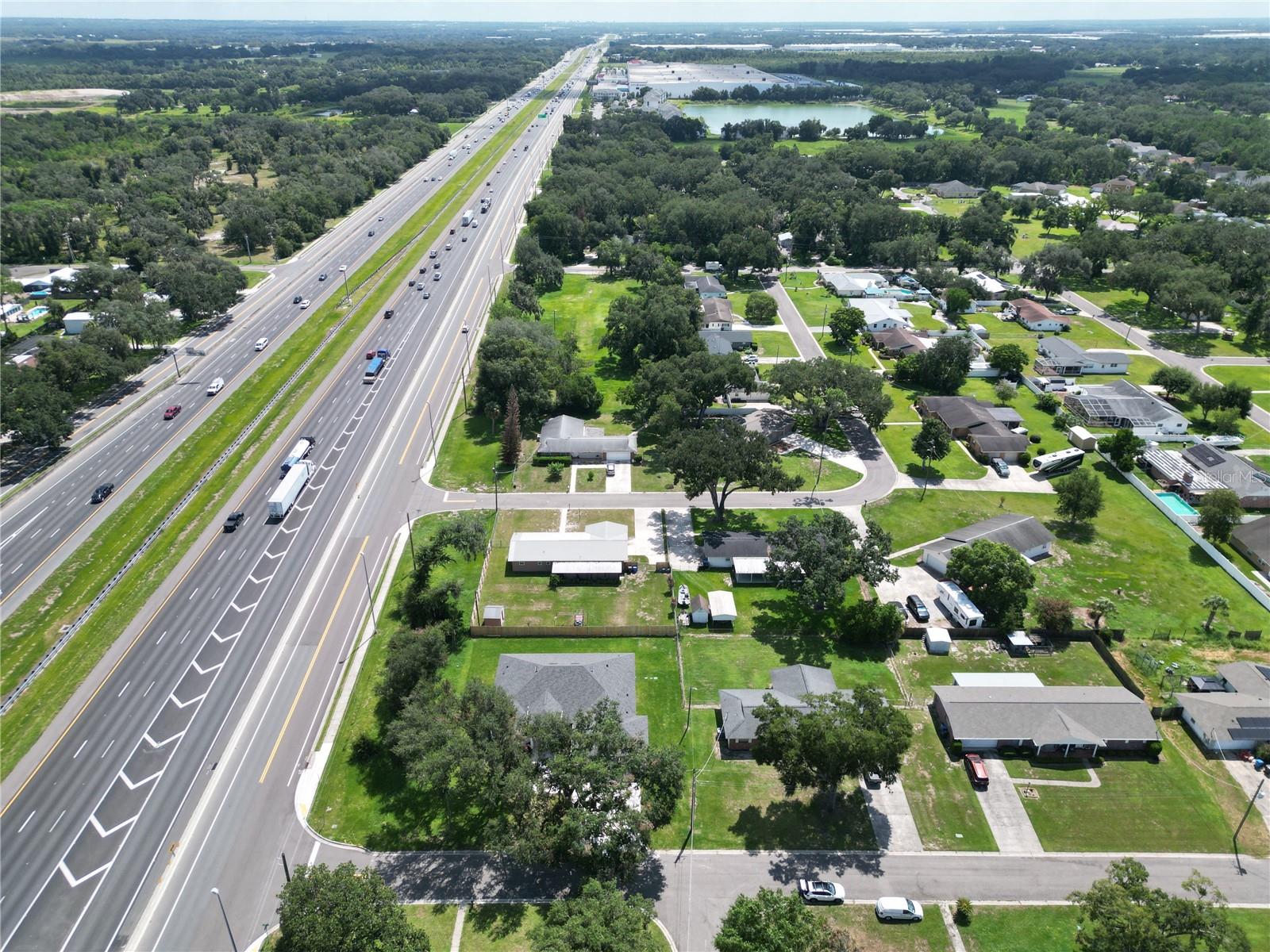 2302 Allen Dr, Plant City, FL 33563