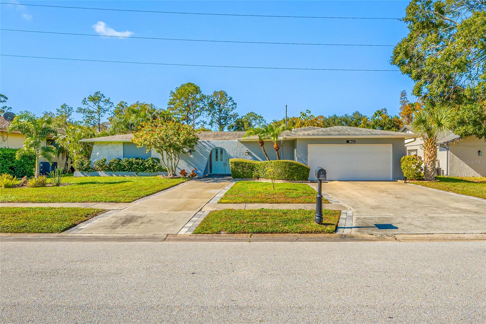 1862 Del Robles Dr, Clearwater, FL 33764