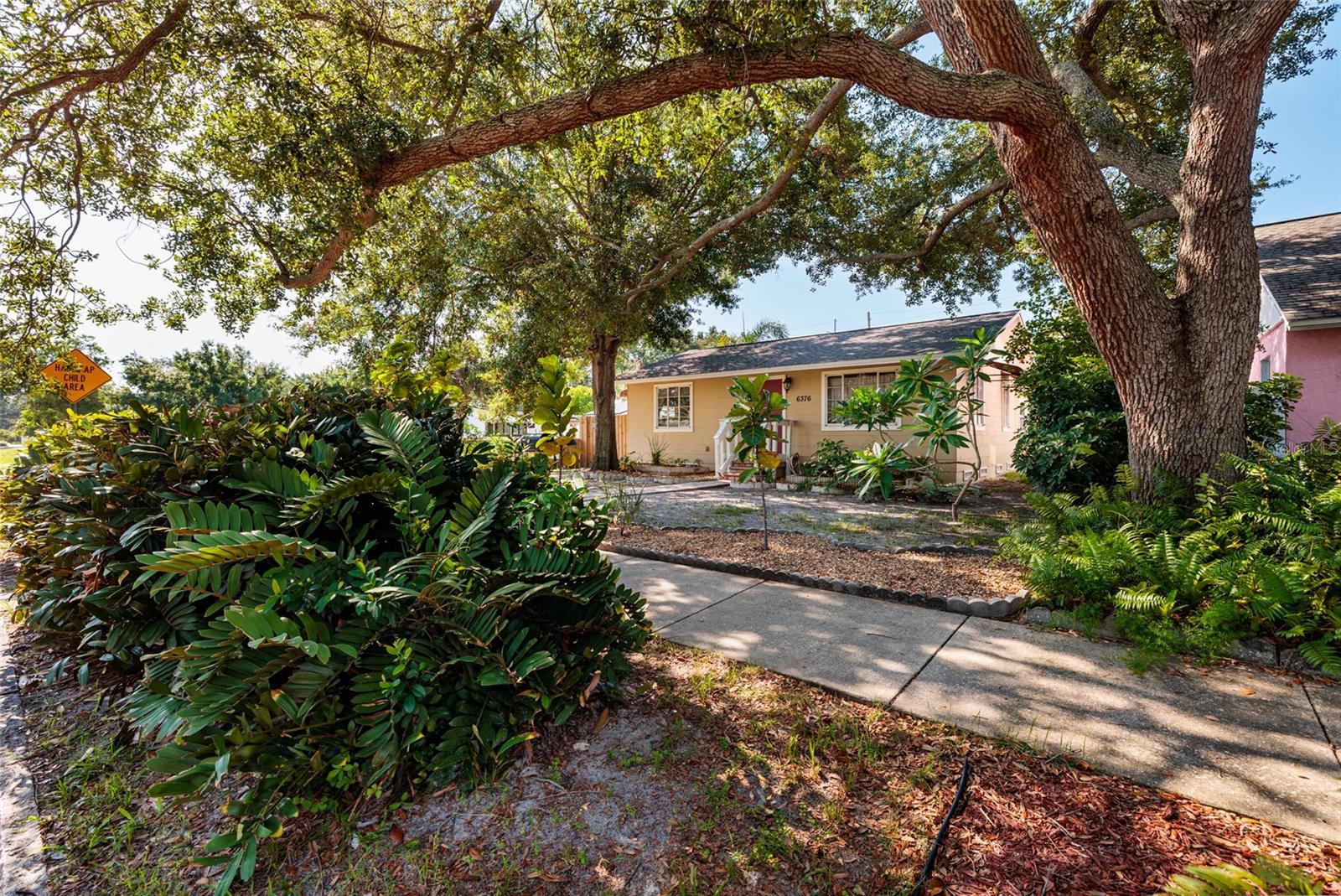 6376 4th Ave S, St Petersburg, FL 33707