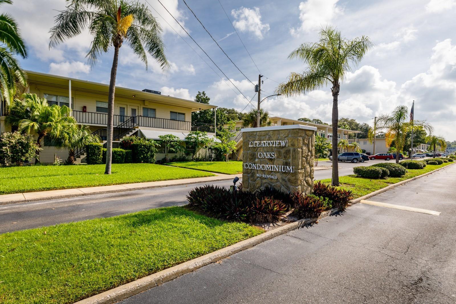 4032 57th St N #166, Kenneth City, FL 33709