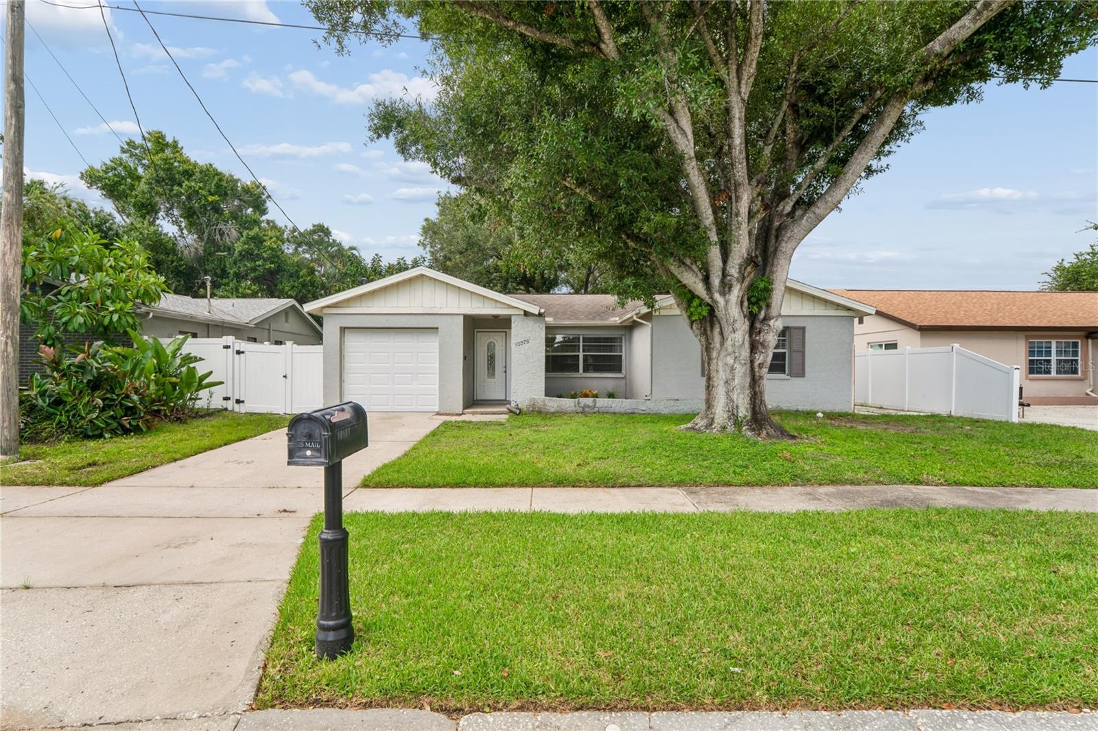 10275 56th St N, Pinellas Park, FL 33782