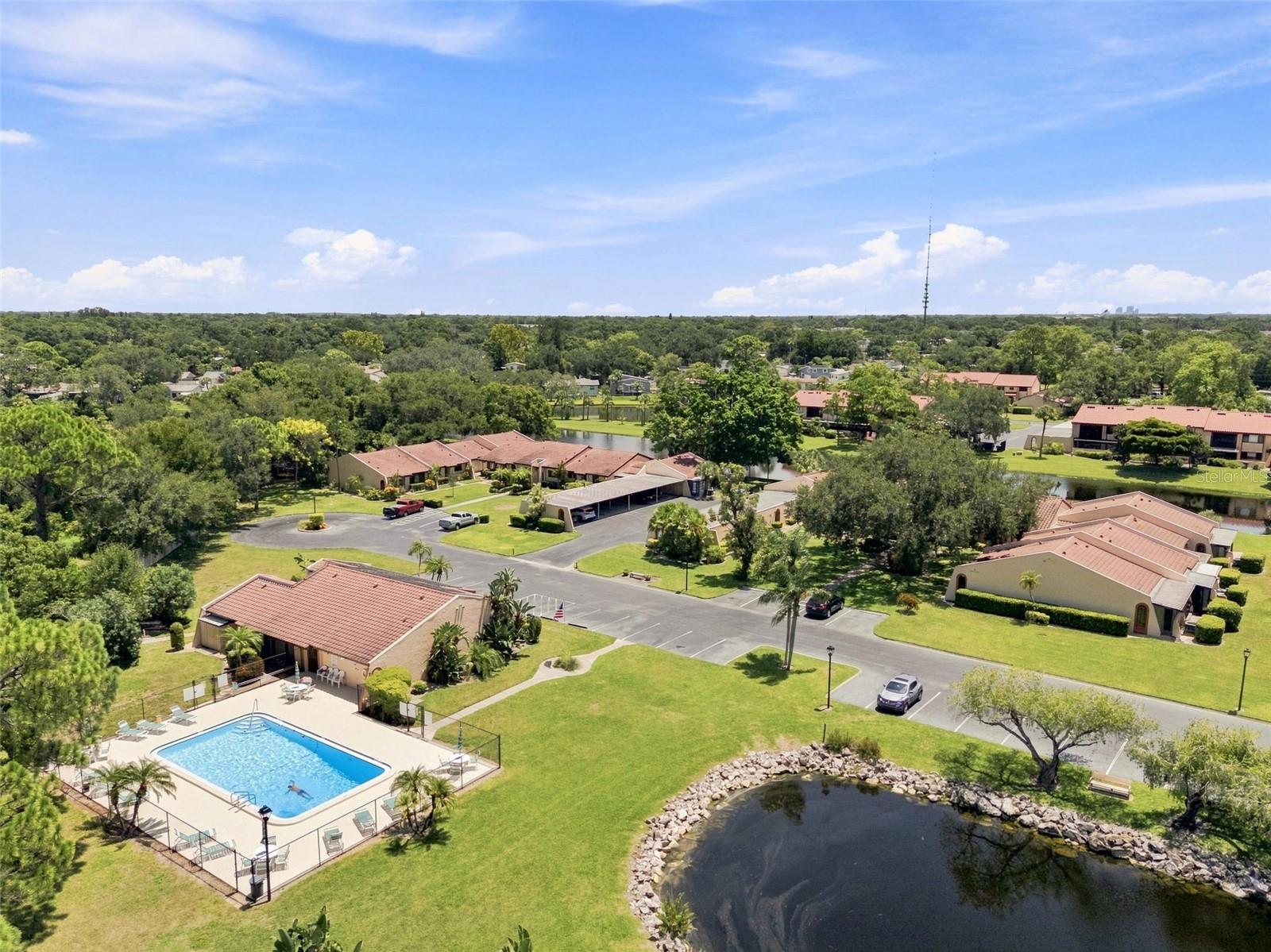 9683 86th Ave, Seminole, FL 33777