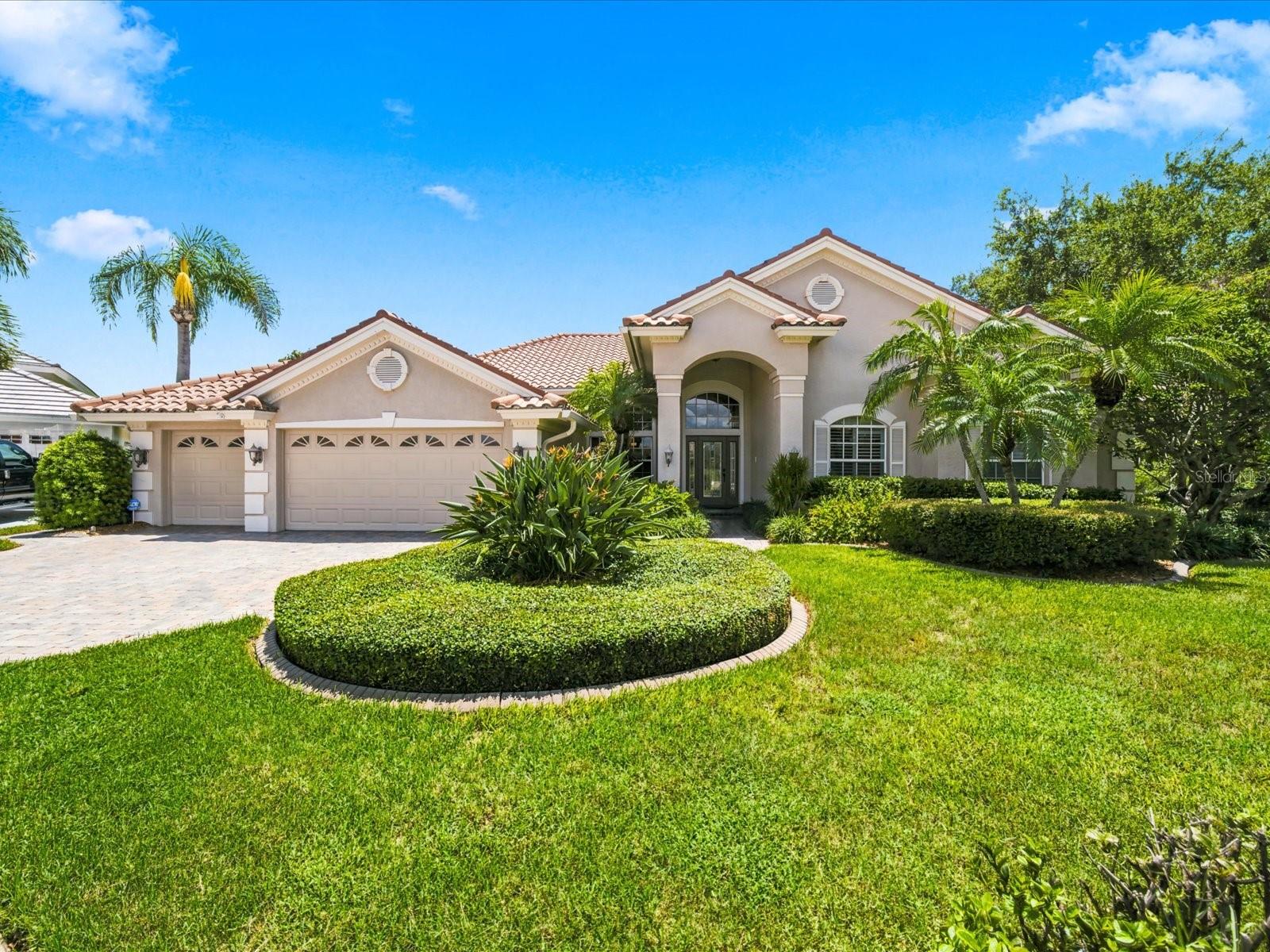 9802 Mako Ct, Tampa, FL 33615