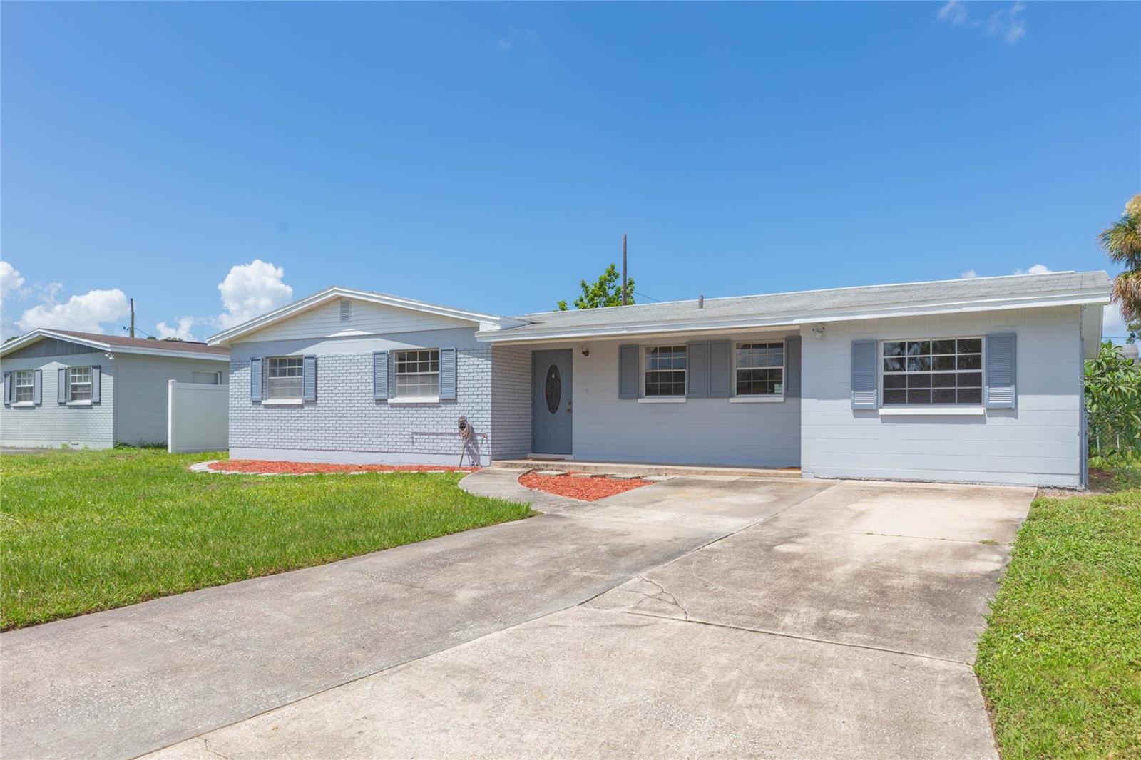 4524 Picadilly St, Tampa, FL 33634