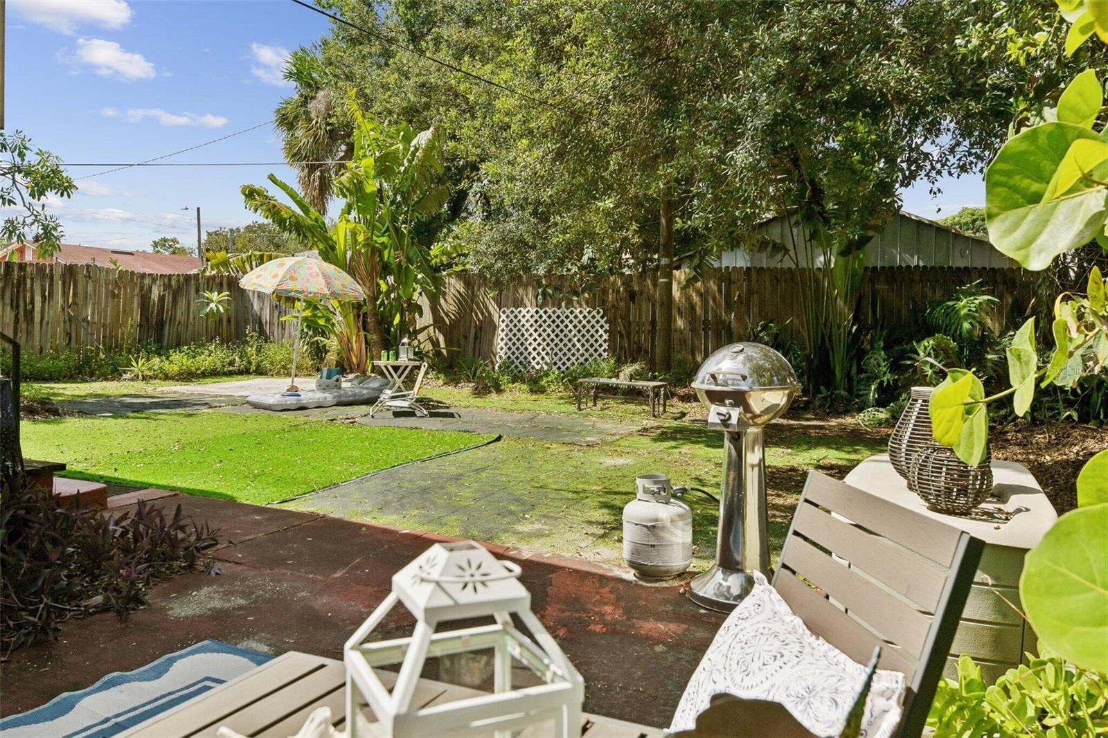 2319 W North B St, Tampa, FL 33609