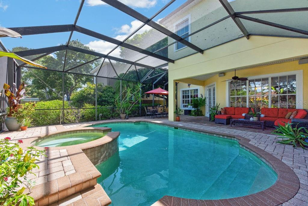 5916 S 6th St, Tampa, FL 33611