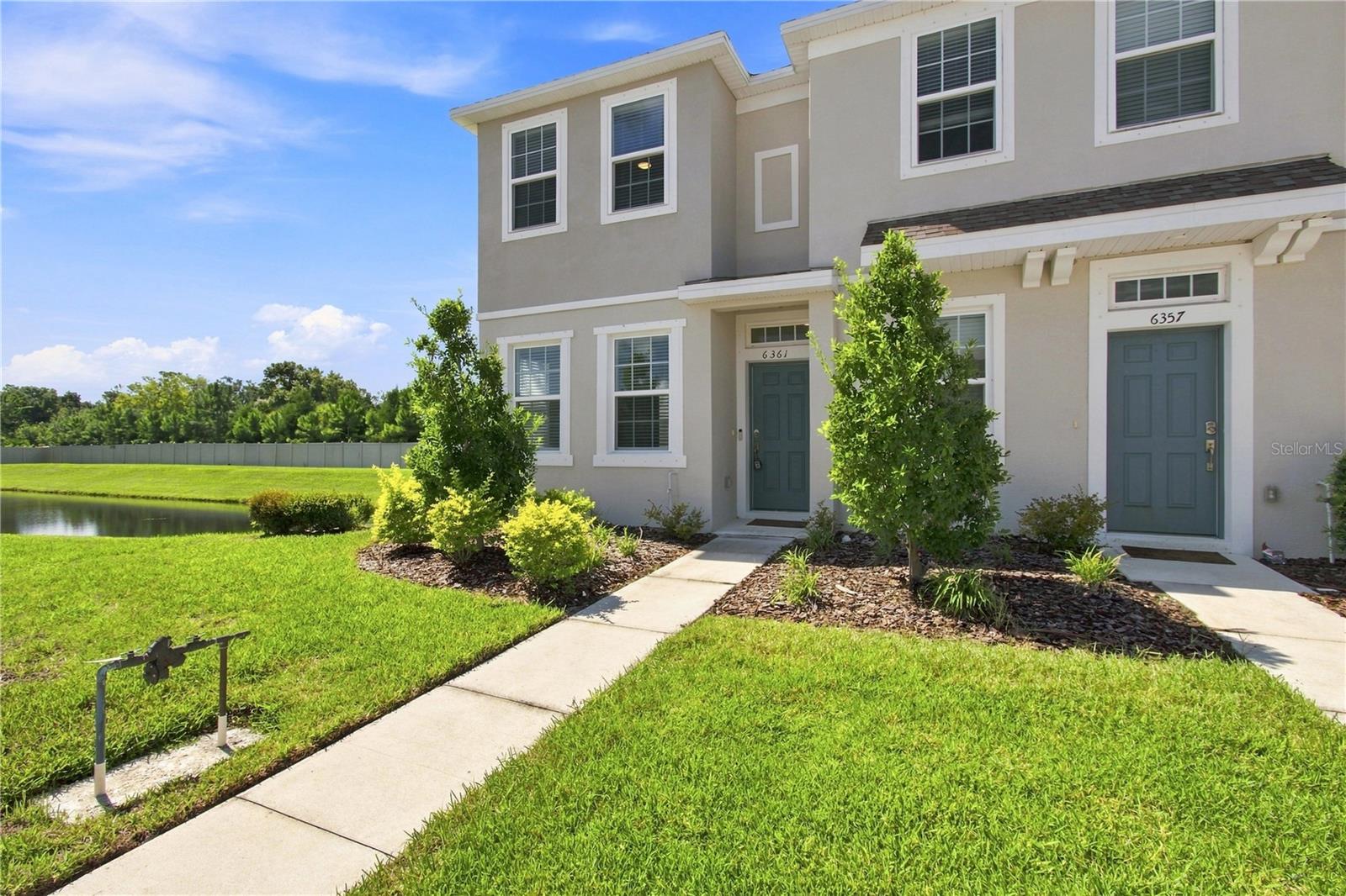 6361 Fairmont Ln, Palmetto, FL 34221