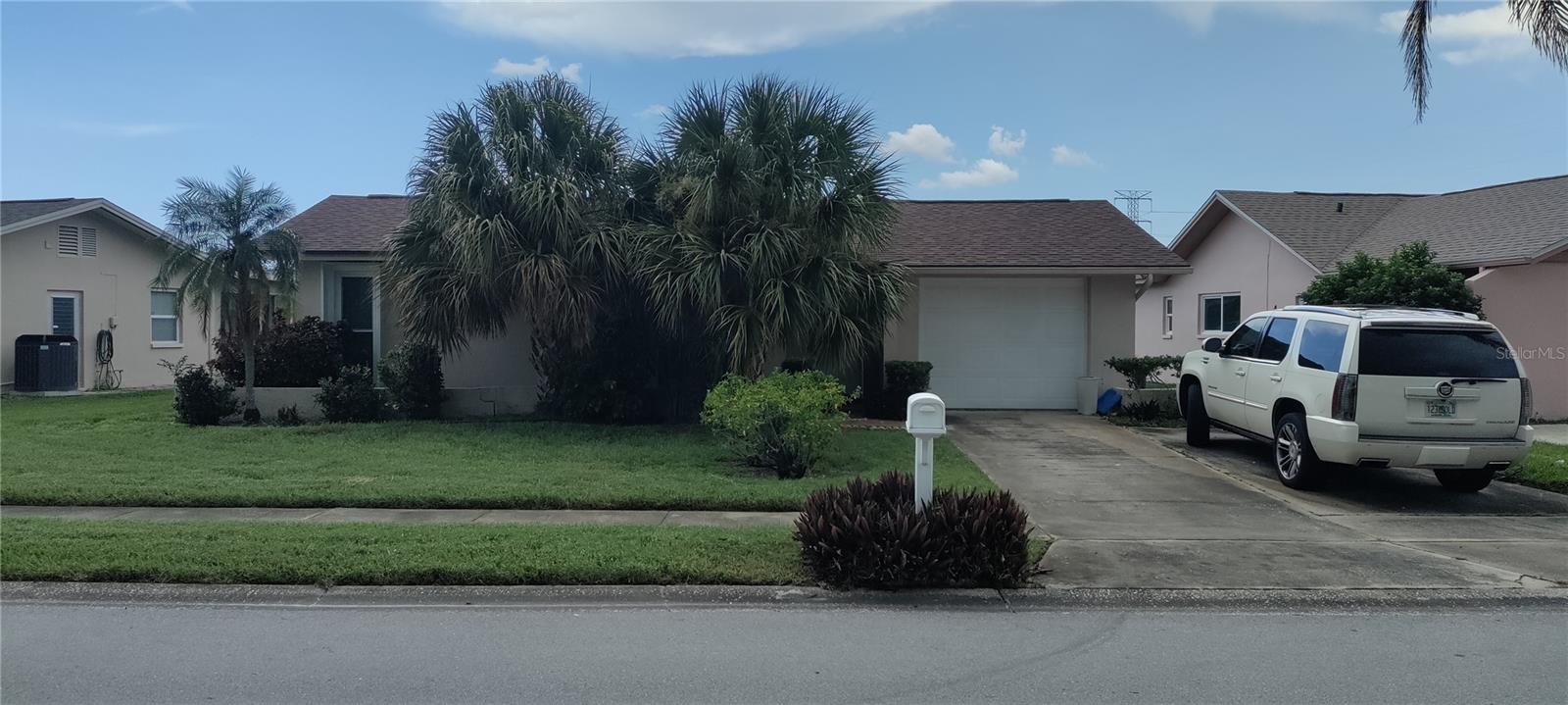 4476 Lake Blvd, Clearwater, FL 33762