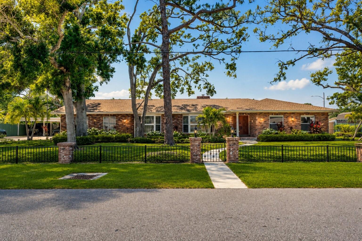 7920 43rd St N, Pinellas Park, FL 33781