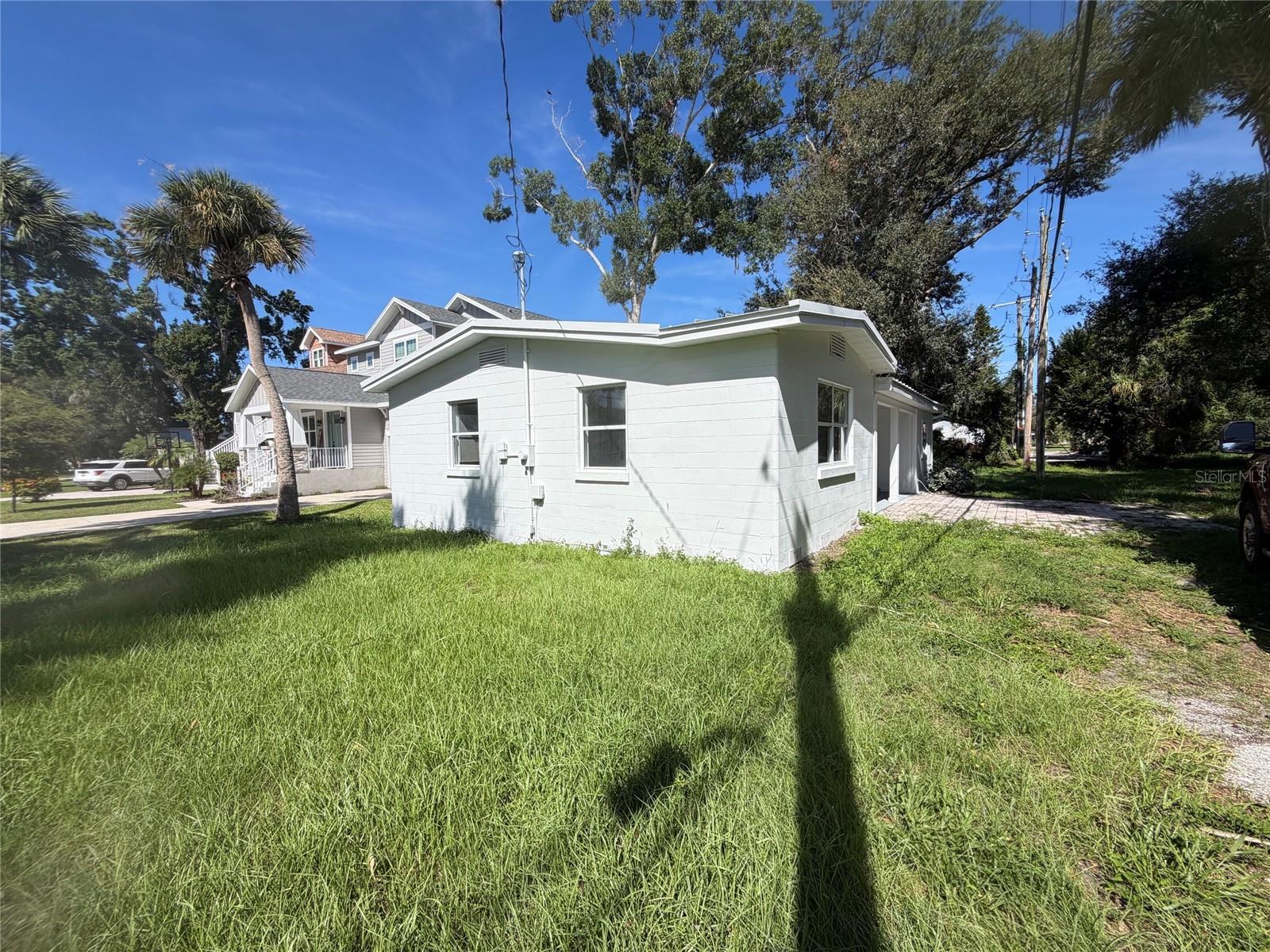 200 Fairfield St, Oldsmar, FL 34677