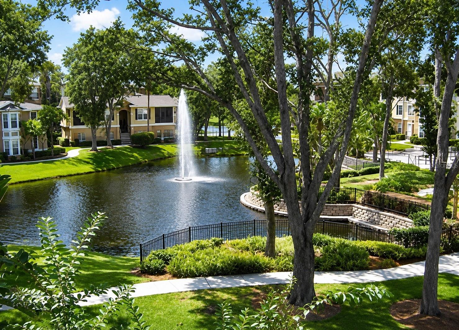 10019 Courtney Palms Blvd #103, Tampa, FL 33619