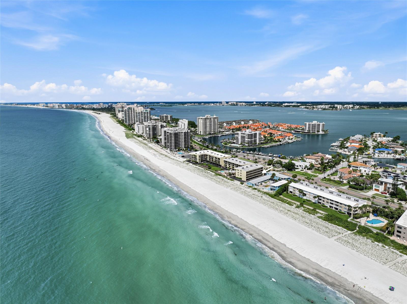 3500 Gulf Blvd #204, Belleair Beach, FL 33786