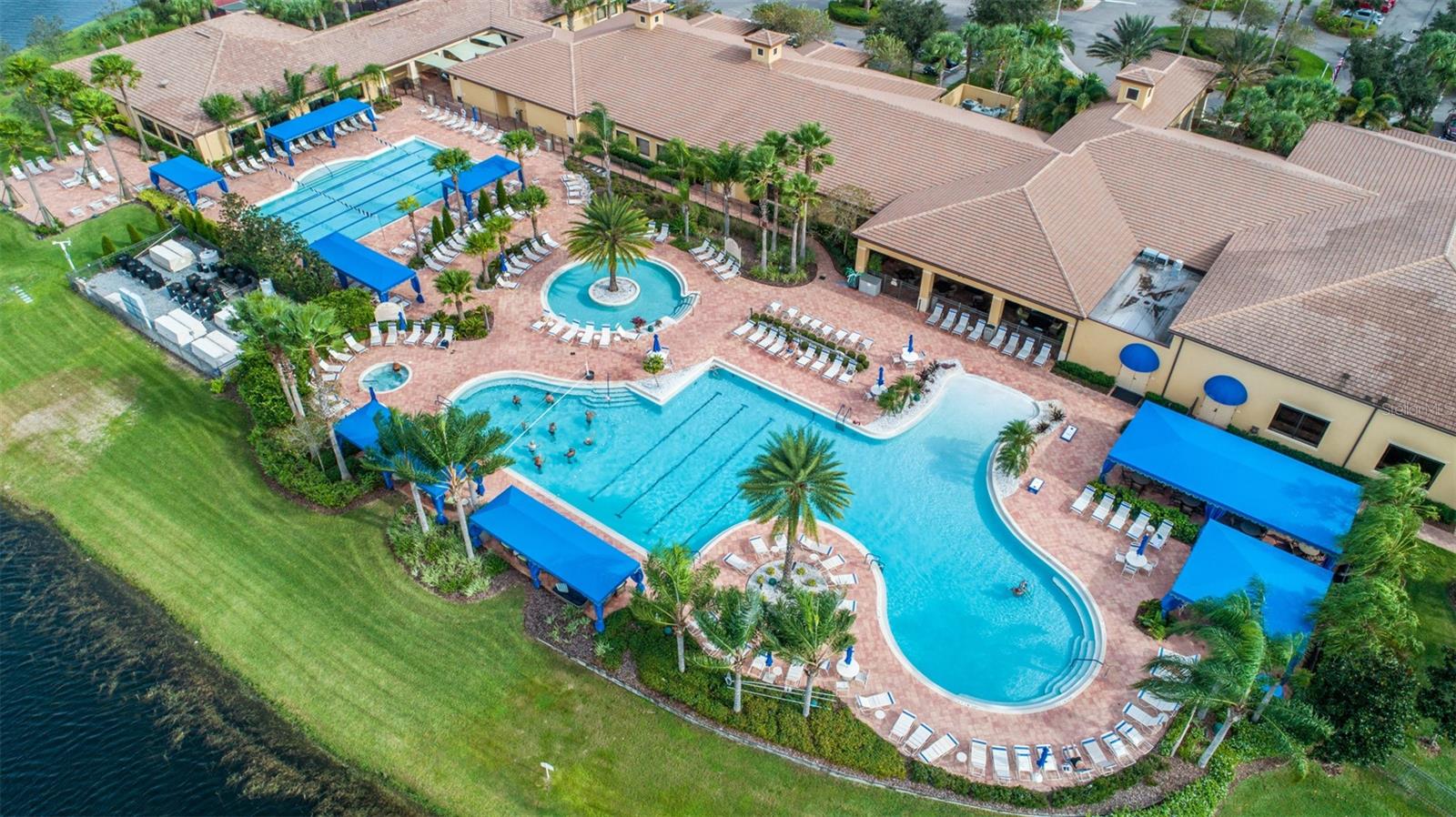 5004 Pearl Crest Ct, Wimauma, FL 33598