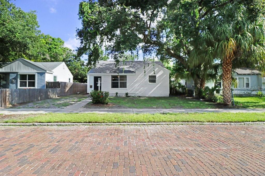 711 16th Ave S, St Petersburg, FL 33701