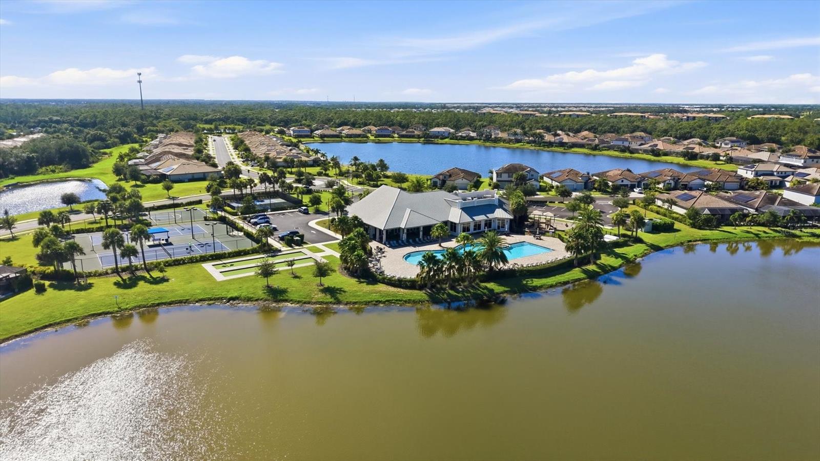 6538 Rosehill Farm Rn, Lakewood Ranch, FL 34211