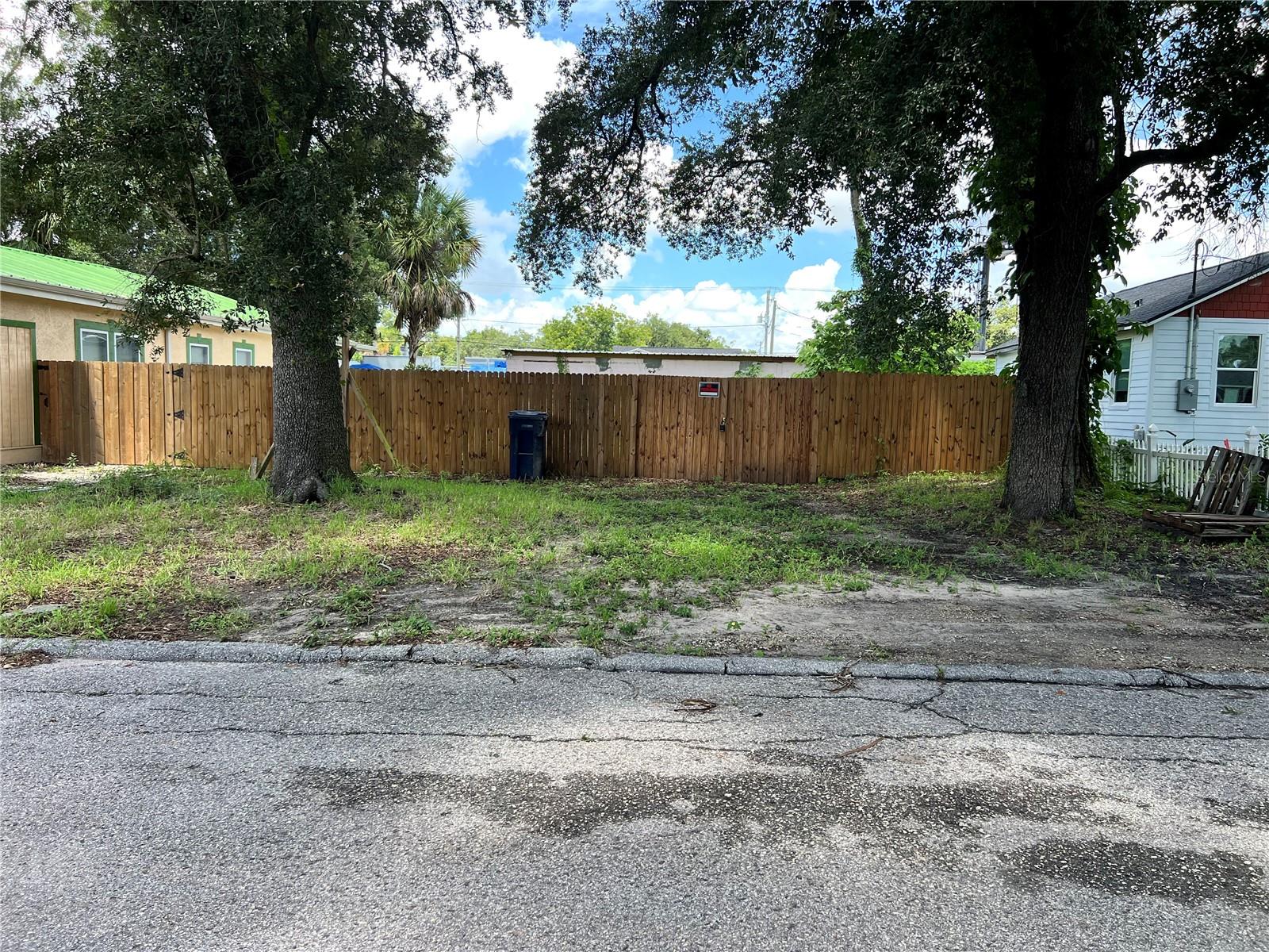 8508 N 9th St, Tampa, FL 33604