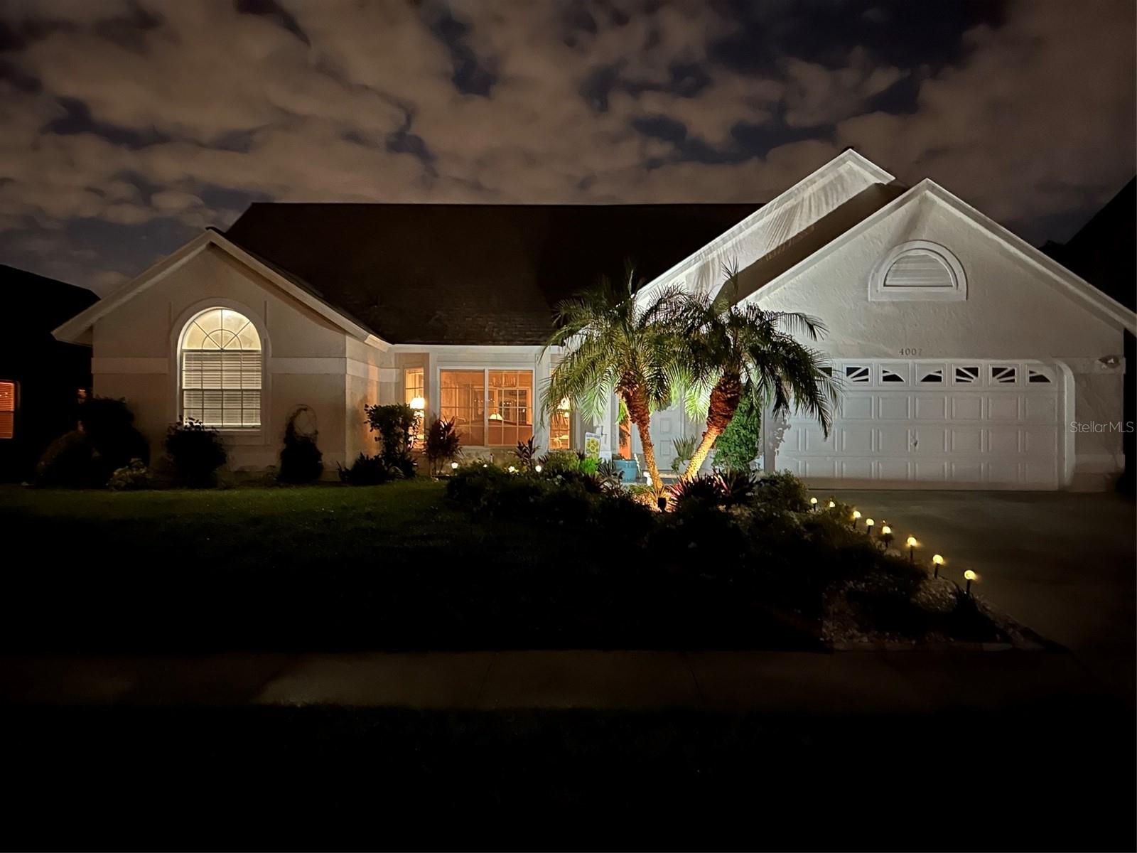 4007 78th Pl E, Sarasota, FL 34243
