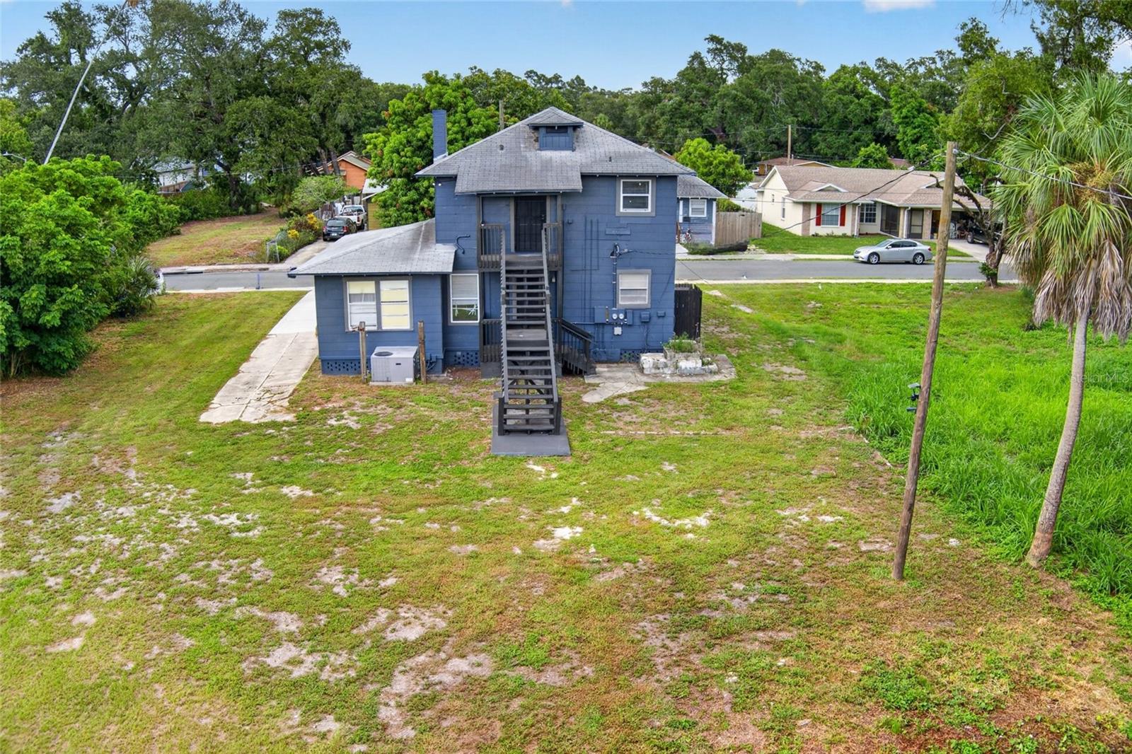 1615 14th St S, St Petersburg, FL 33705