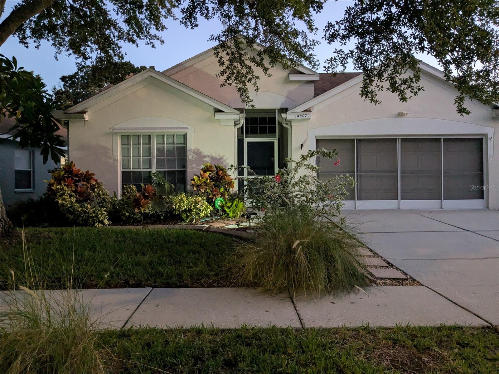 10507 Walker Vista Dr, Riverview, FL 33578
