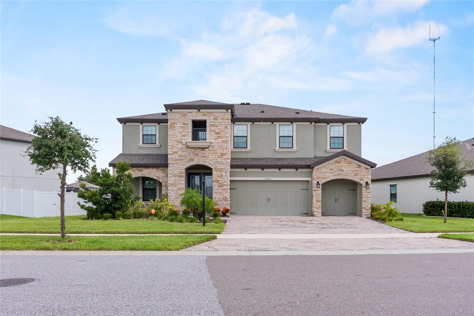 12642 Bergstrom Bay Dr, Riverview, FL 33579