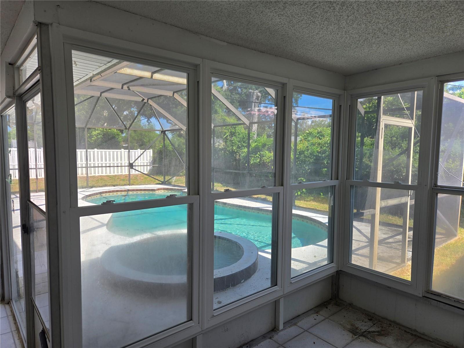 1255 Palmetto St, Clearwater, FL 33755