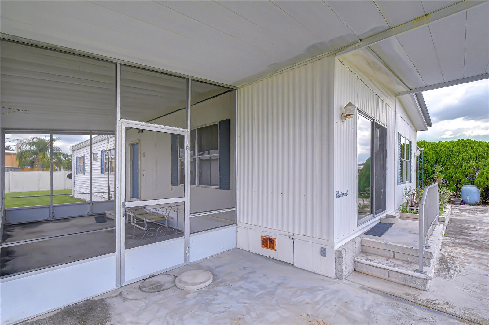 35144 Ada Ave, Zephyrhills, FL 33541