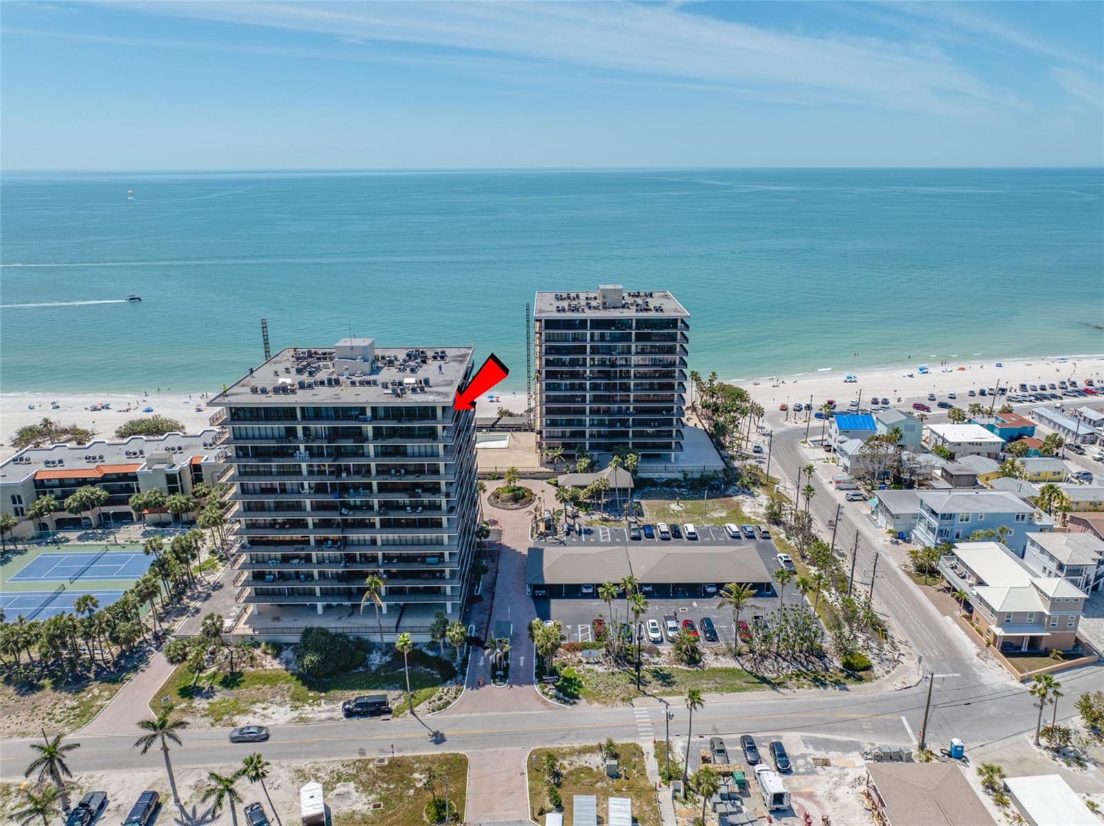 7600 Bayshore Dr #1206, Treasure Island, FL 33706