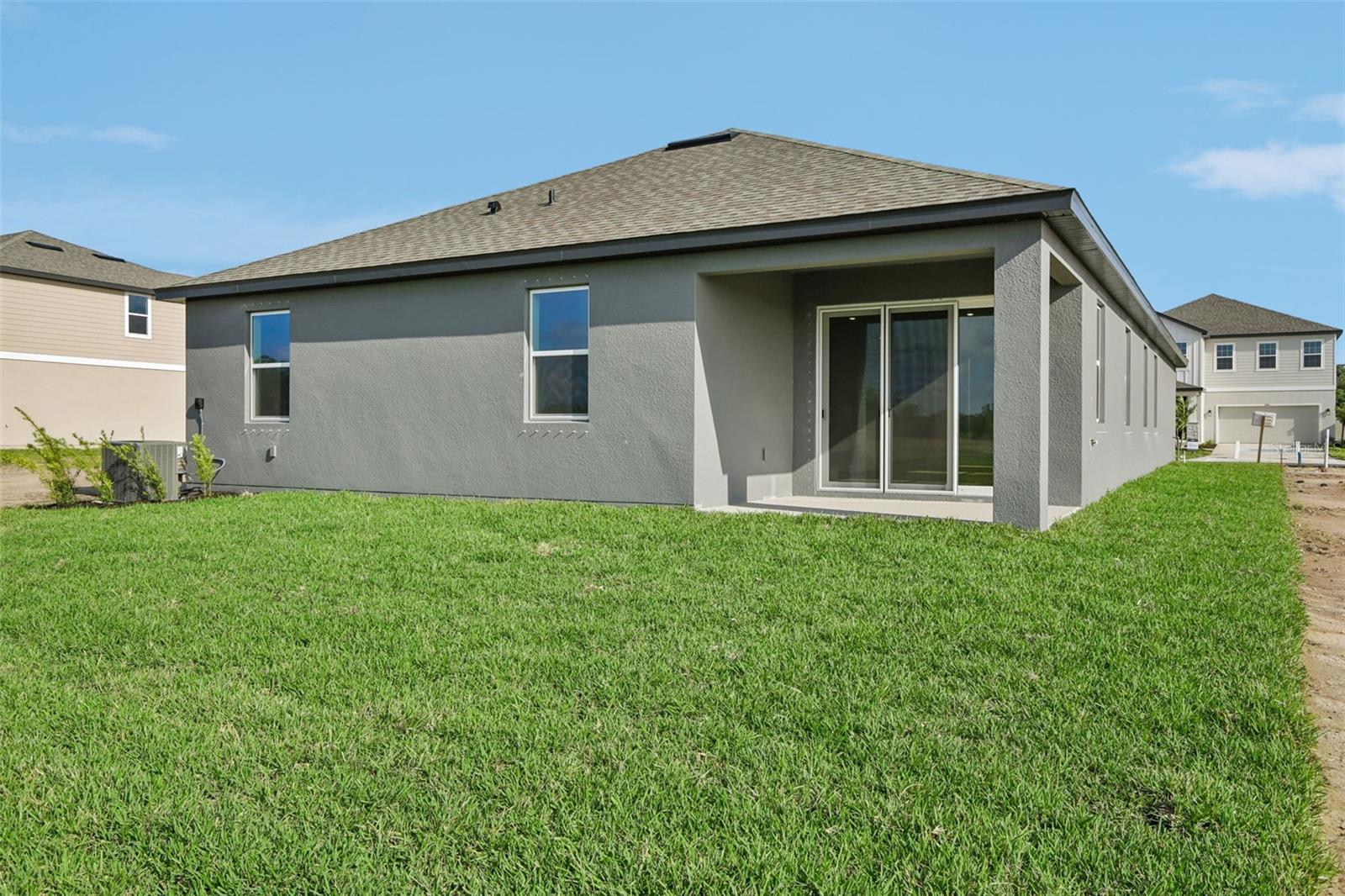 5969 Fresh Flora Dr, Wimauma, FL 33598