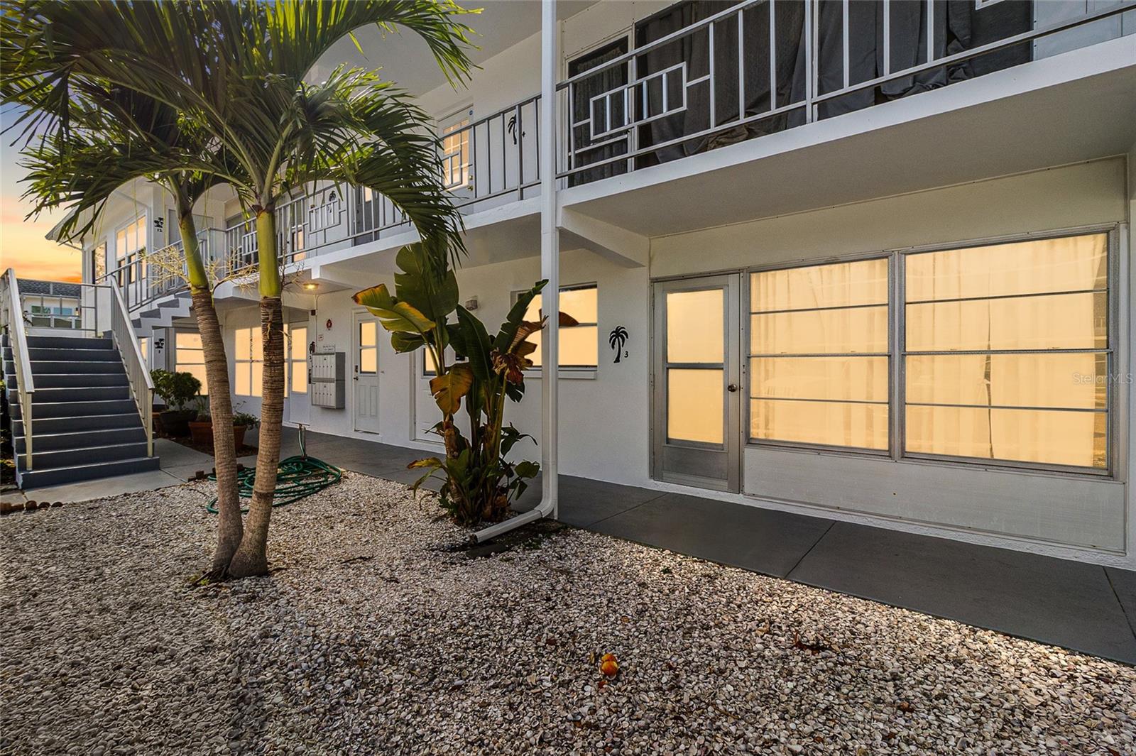 1221 Drew St #B3, Clearwater, FL 33755