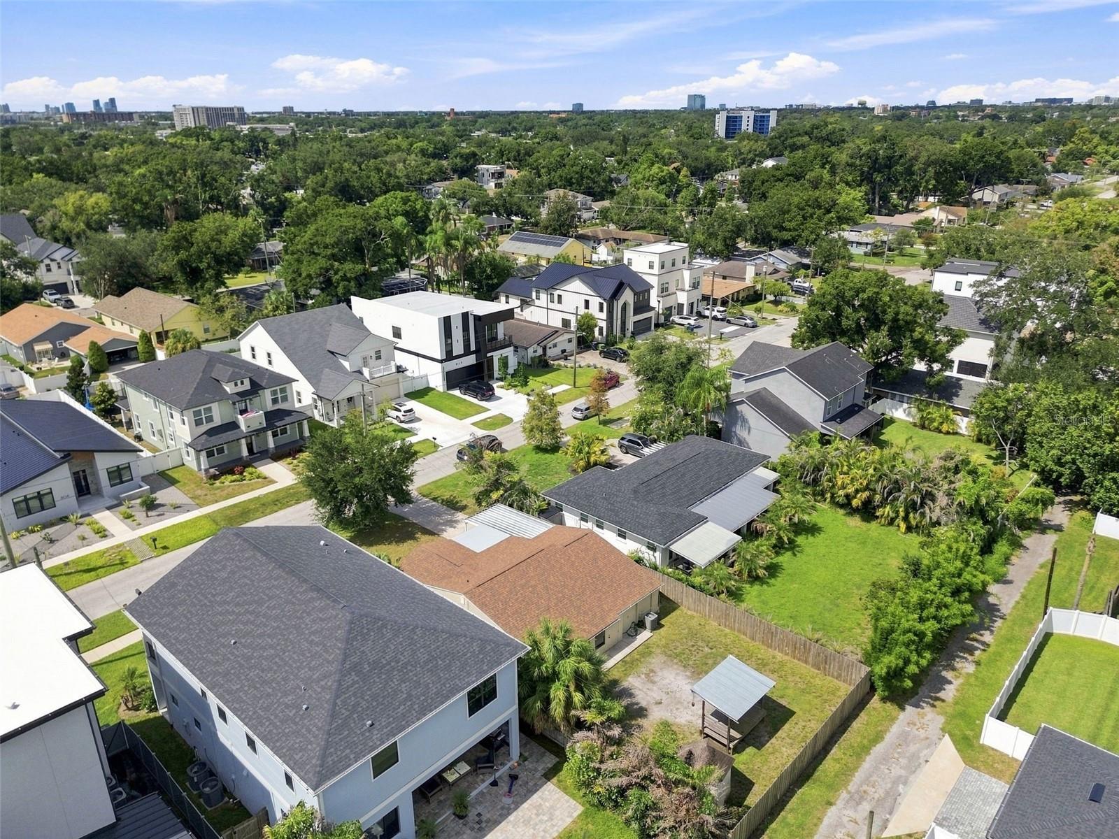 805 W Braddock St, Tampa, FL 33603