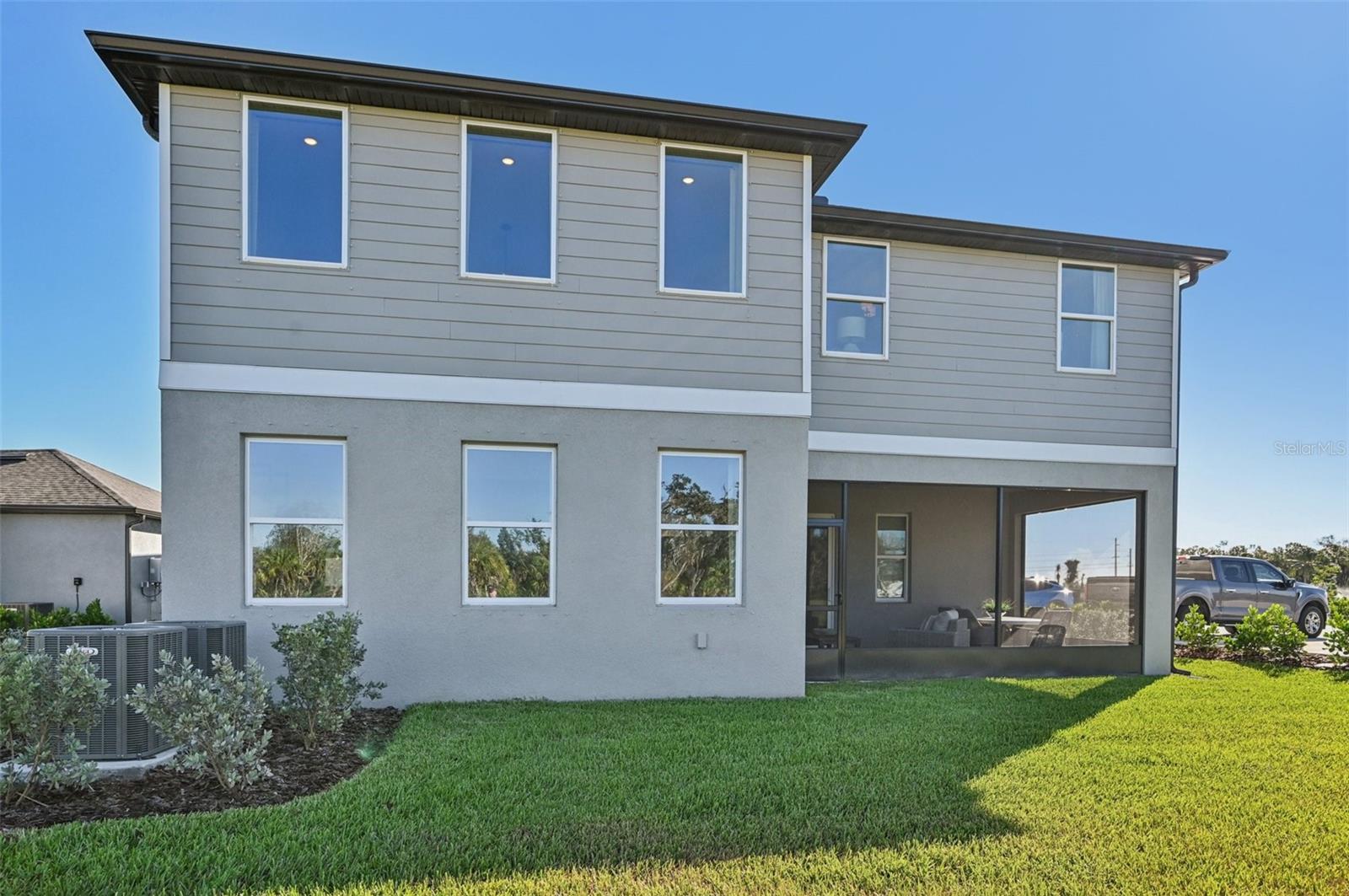 5977 Fresh Flora Dr, Wimauma, FL 33598