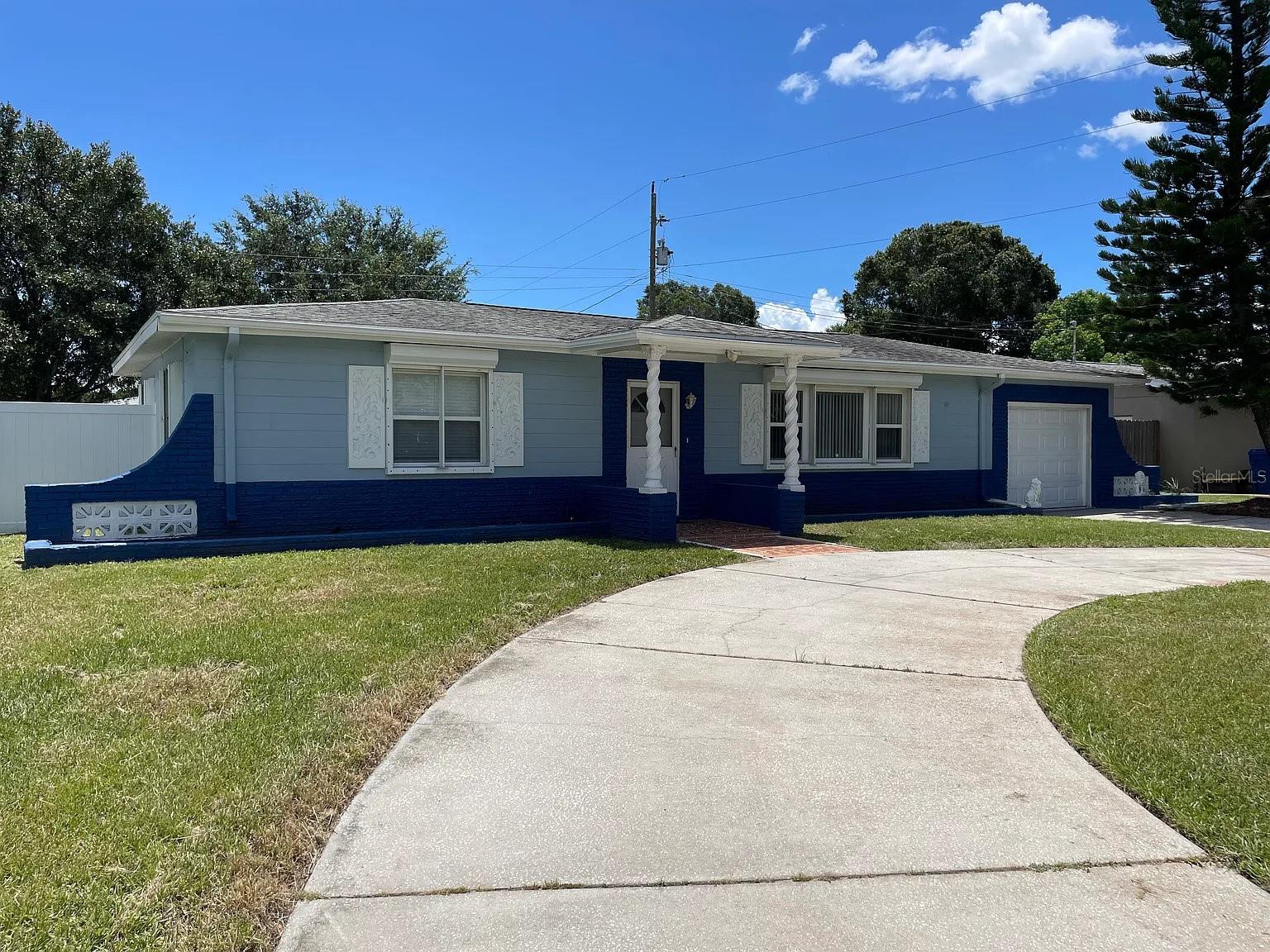 5003 58th Way N, Kenneth City, FL 33709