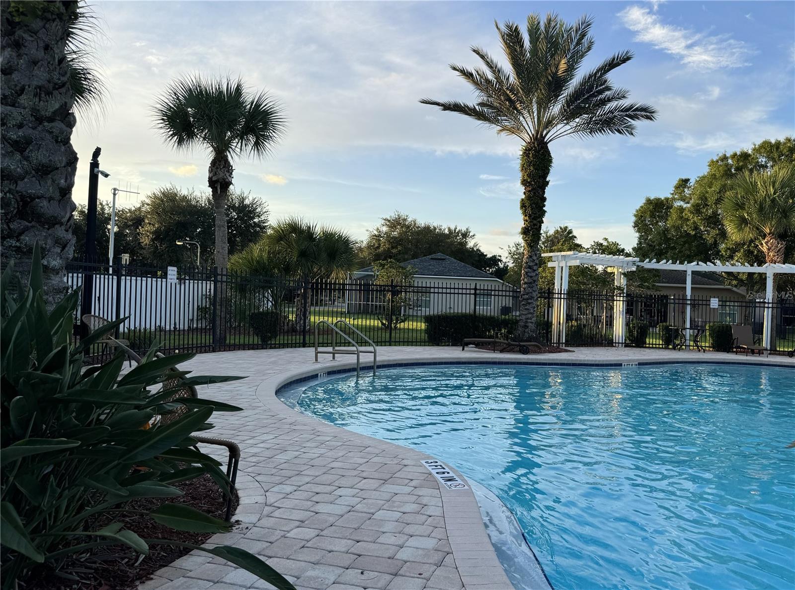 12280 Country White Cir, Tampa, FL 33635