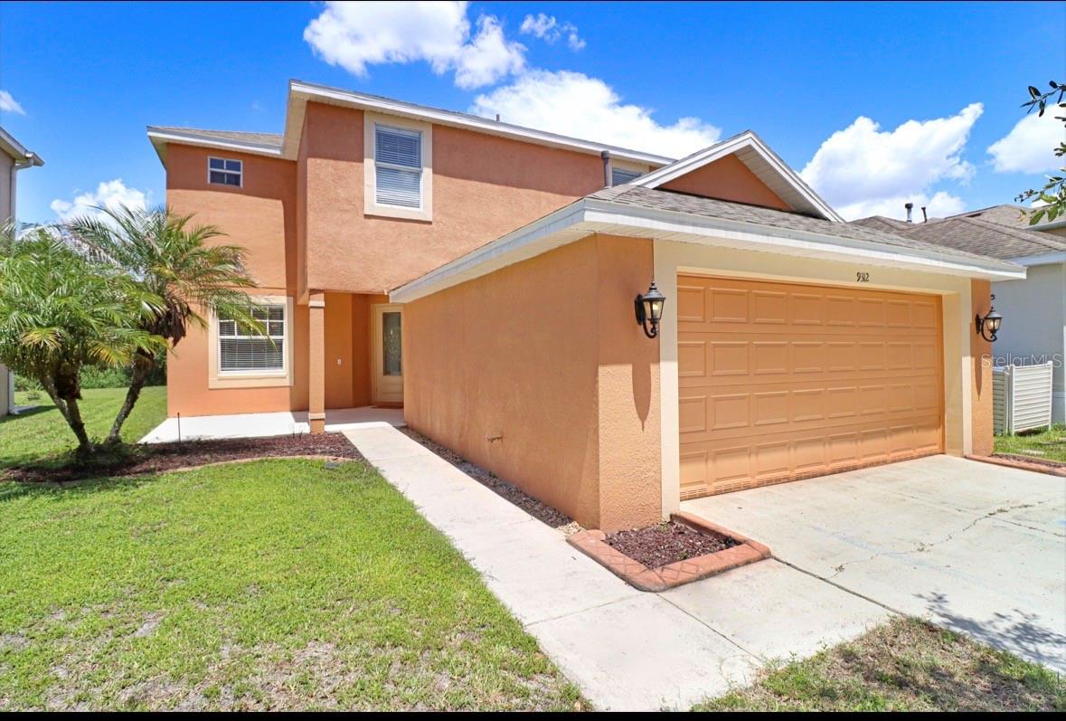 9312 Logwood Ct, Tampa, FL 33647