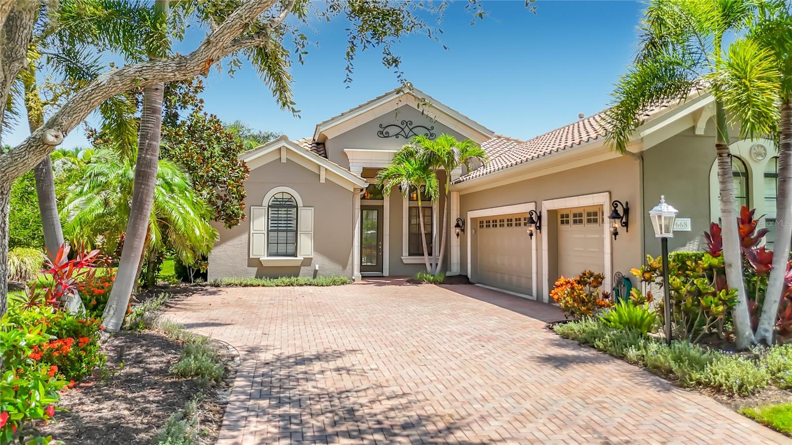 7668 Silverwood Ct, Lakewood Ranch, FL 34202