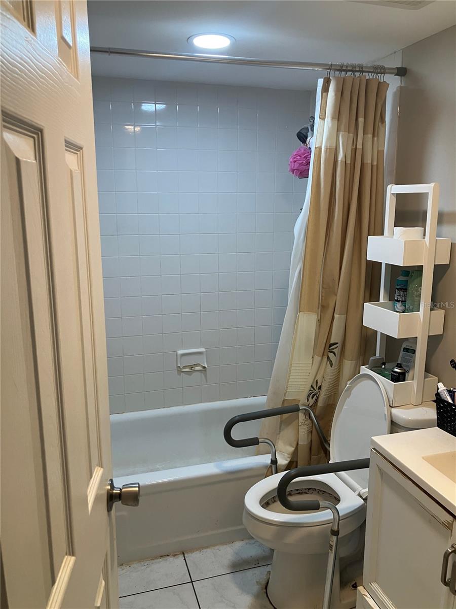 316 N Bayshore Blvd #105, Clearwater, FL 33759