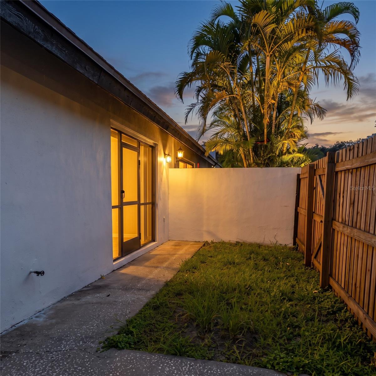 11411 Midfield Way, Tampa, FL 33624