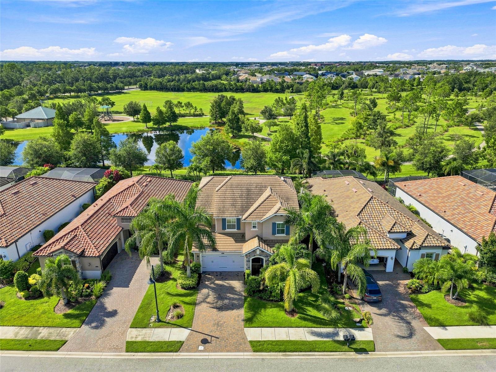 12320 Terracotta Dr, Bradenton, FL 34211
