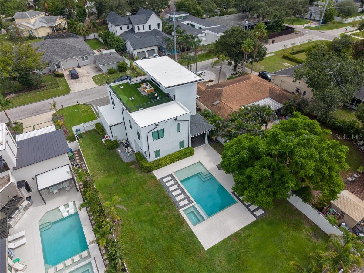 1308 W Plymouth St, Tampa, FL 33603