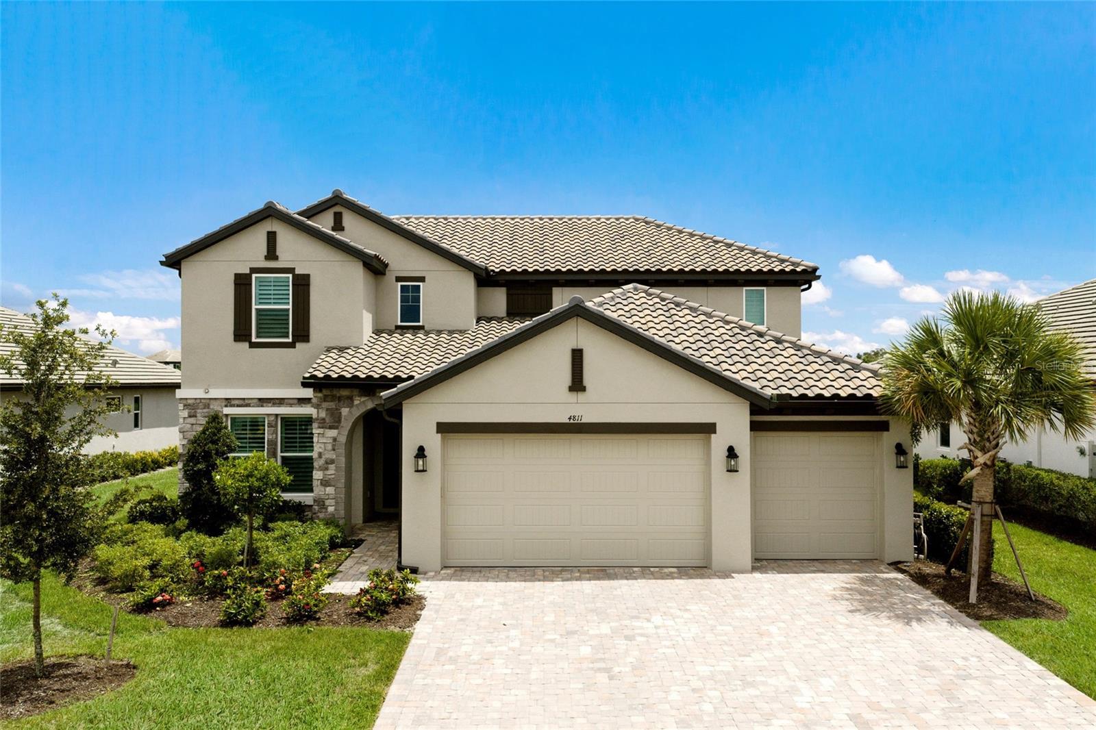 4811 Honey Dew Ln, Bradenton, FL 34211
