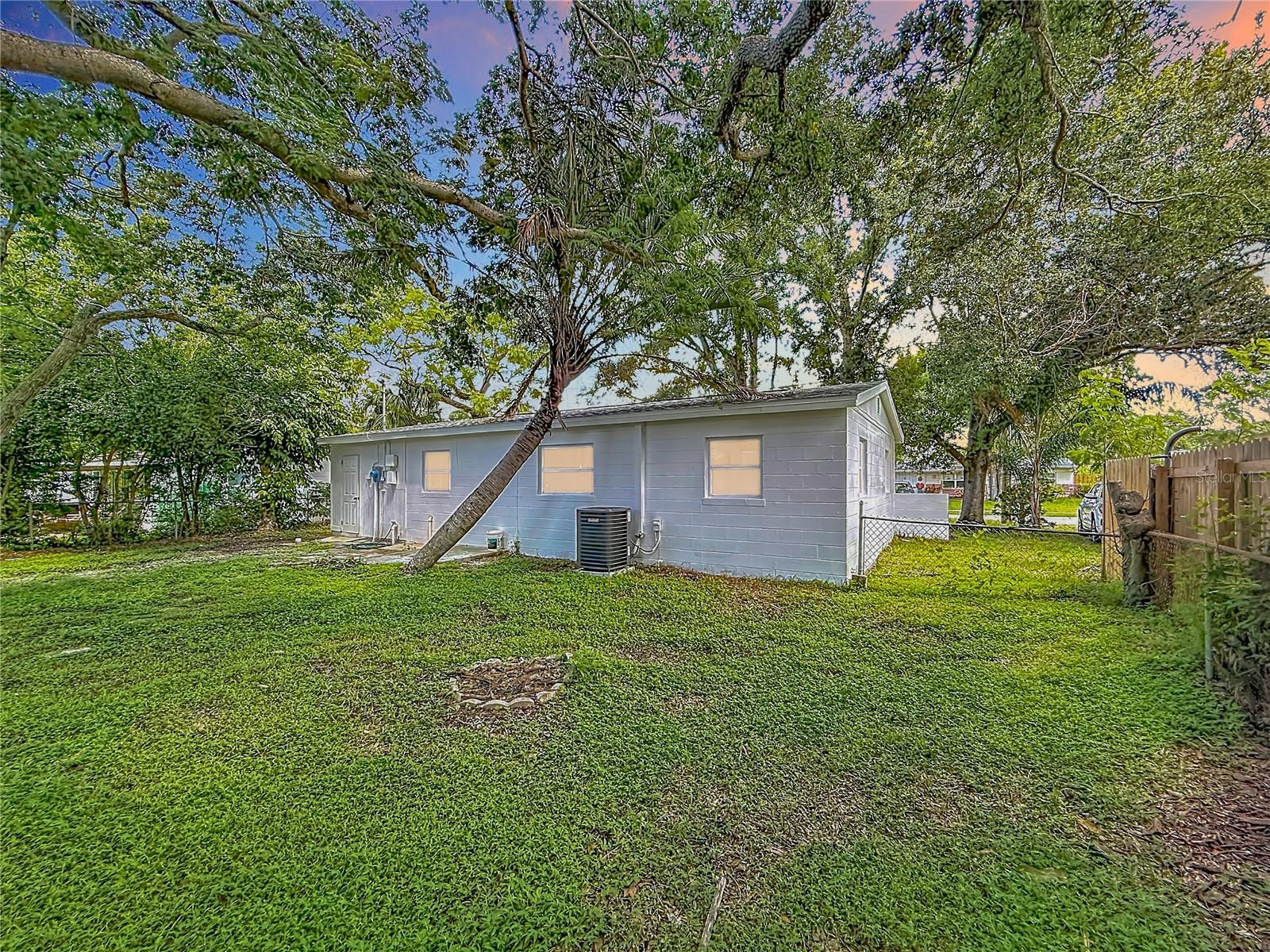 6748 78th Ave N, Pinellas Park, FL 33781
